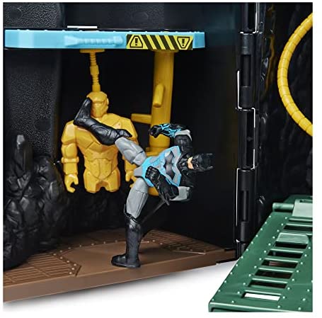 Batman, Bat-Tech Batcave, Giant Transforming Playset with Exclusive 4�� Batman Figure and Accessories