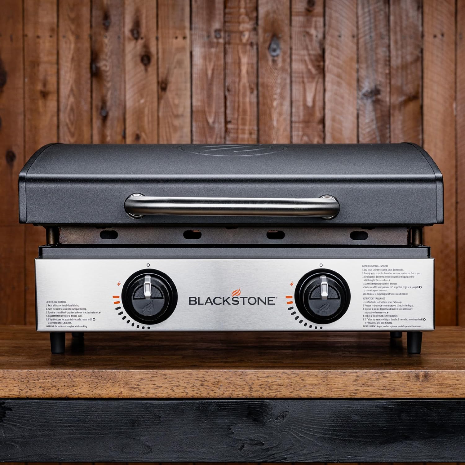Blackstone 1666 22” Tabletop Griddle with Stainless Steel Faceplate, Powder Coated Steel, Black